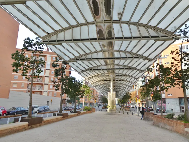 Escuela Rambleta del Clot - Colegio público en Barcelona - foto 2