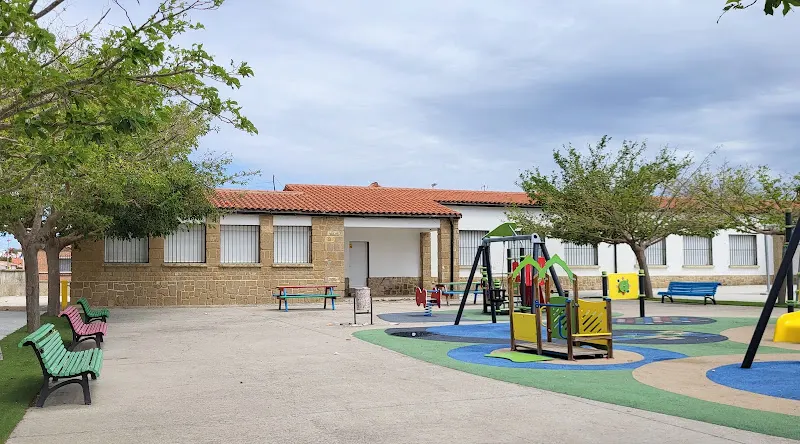 CPEIP Ximenez de Rada HLHIP - Colegio público en Melida - foto 2