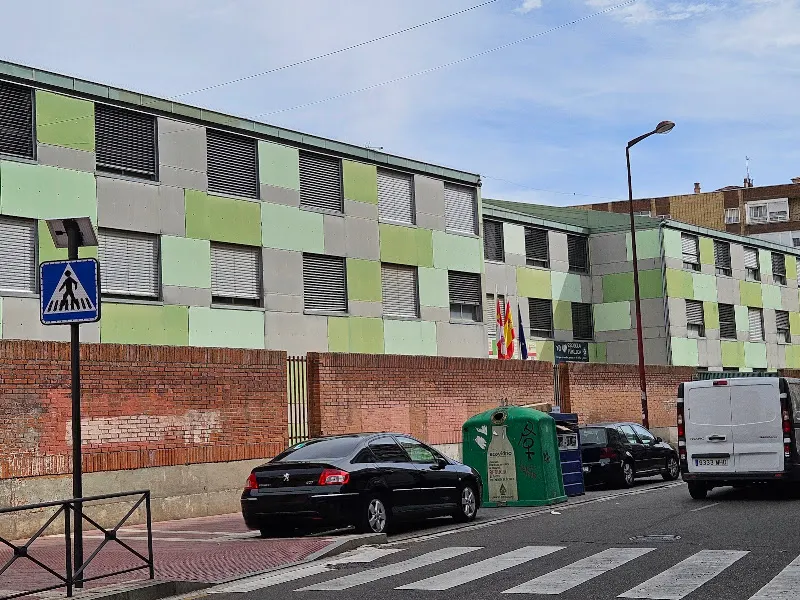 IES Leopoldo Cano - Instituto de secundaria en Valladolid - foto 2