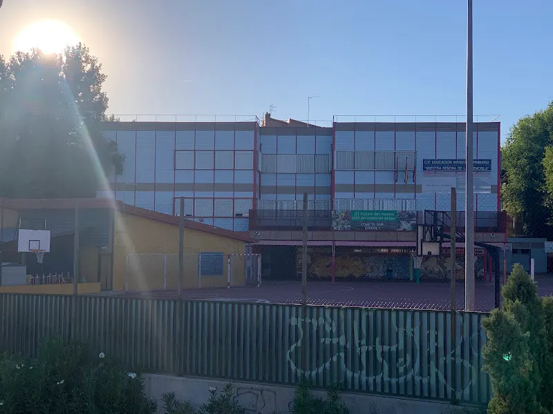 CEIP Gloria Fuertes - Colegio público en Madrid - foto 3