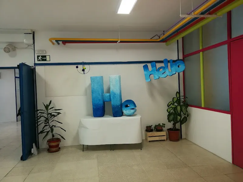 IES Villa de Vallecas - Instituto de secundaria en Madrid - foto 3