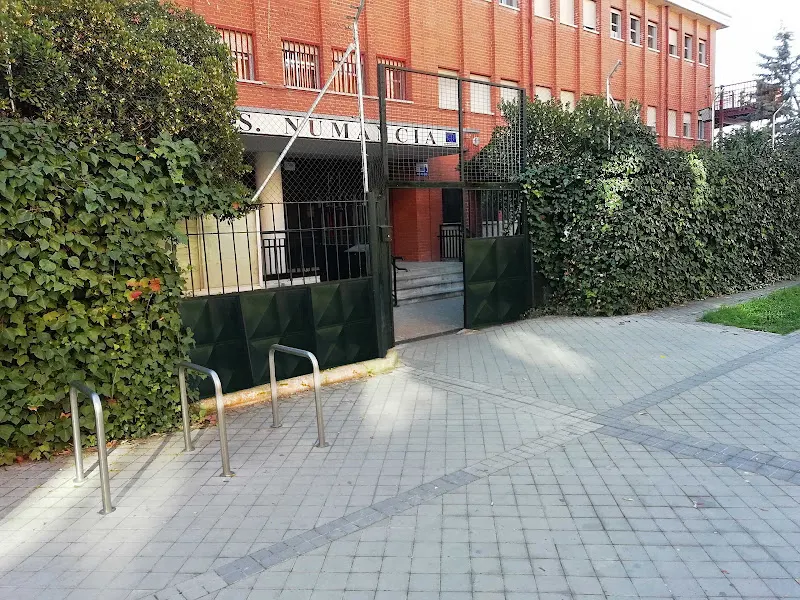 IES Numancia de Madrid - Instituto de secundaria en Madrid - foto 3