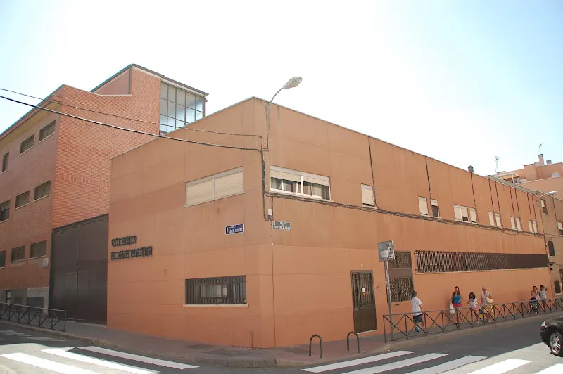 divina pastora - Colegio público en Madrid - foto 2