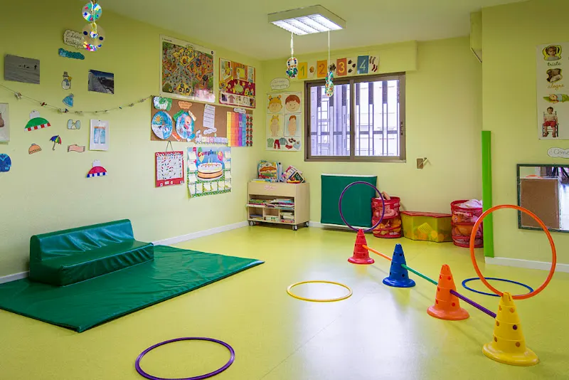 Hola Bicho Bola! Escuela Infantil