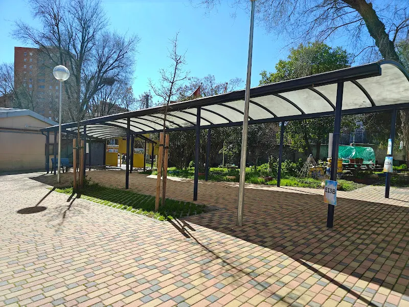 Ceip República de Ecuador - Colegio público en Madrid - foto 2