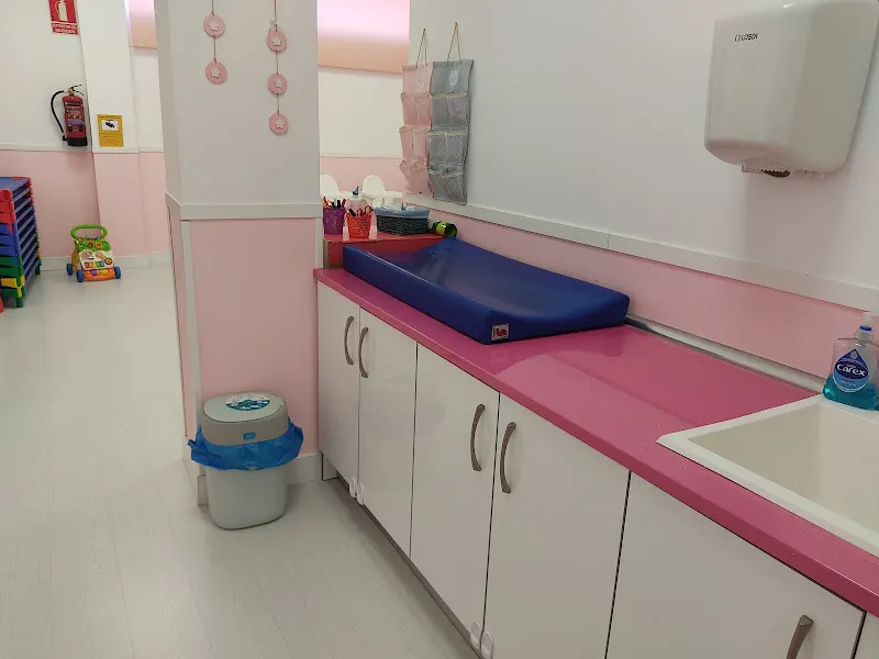 Centro de Educación Infantil Piecitos