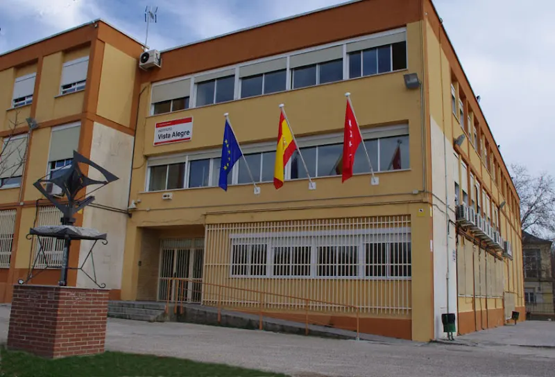 IES Vista Alegre - Instituto de secundaria en Madrid - foto 2
