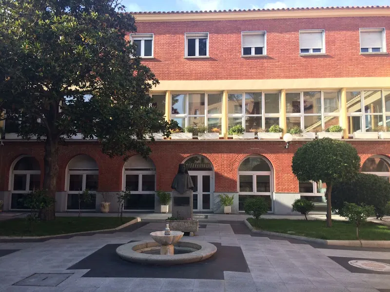 Colegio Divino Maestro