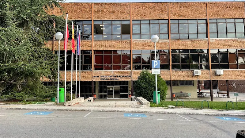 Campus de Somosaguas - Universidad Complutense de Madrid