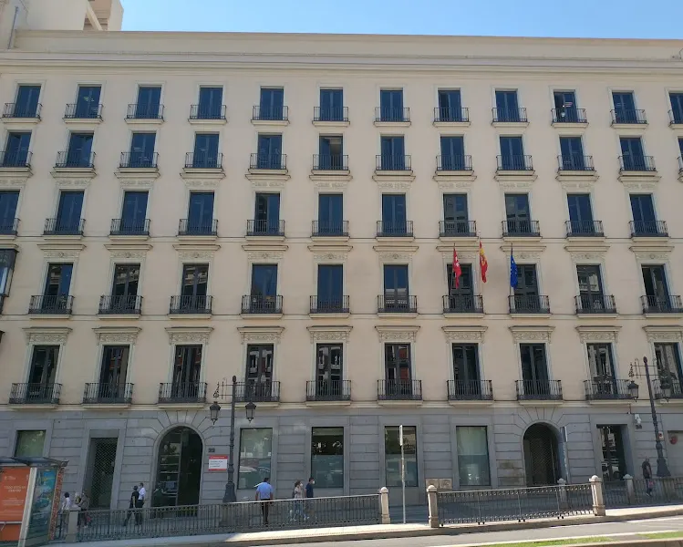 Consejería de Educación . Comunidad de Madrid - Oficina de la Administración en Madrid - foto 2