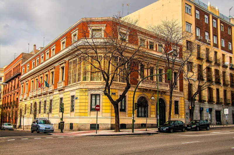 IES Santa Engracia - Instituto de secundaria en Madrid - foto 2