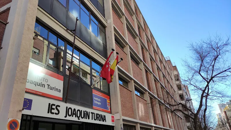 IES Joaquín Turina - Instituto de secundaria en Madrid - foto 2
