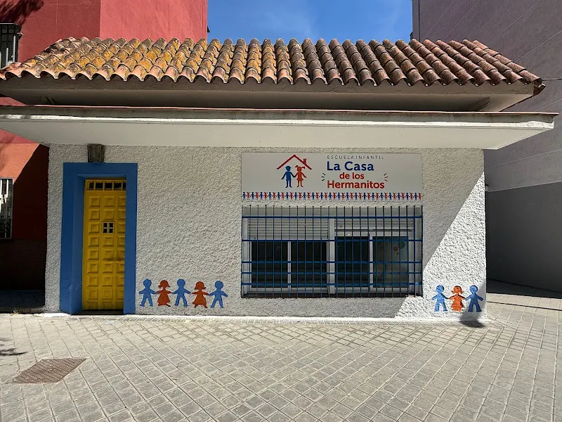 Escuela infantil la casa de los hermanitos - Madrid