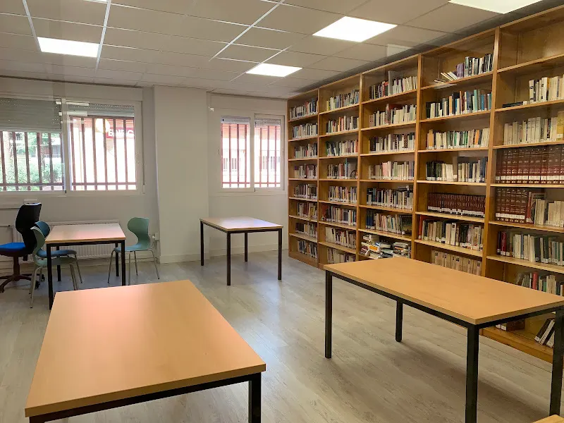 IES Príncipe Felipe - Centro educativo en Madrid - foto 2