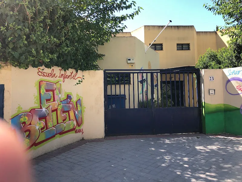 Los pequeños bilingües (escuelas infantiles - crèches - nursery schools) - Guardería en Madrid - foto 3