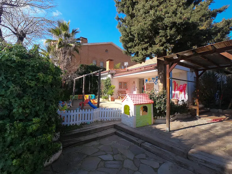 Centro Privado De Educación Infantil La Abeja Maya - Guardería en Madrid - foto 2