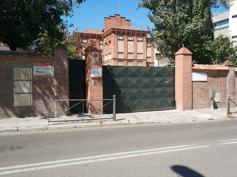Escuela de Educación Infantil Rosa