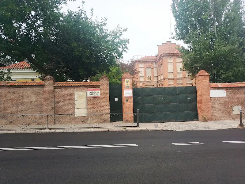 Residencia Menores Rosa - Centro educativo en Madrid - foto 2