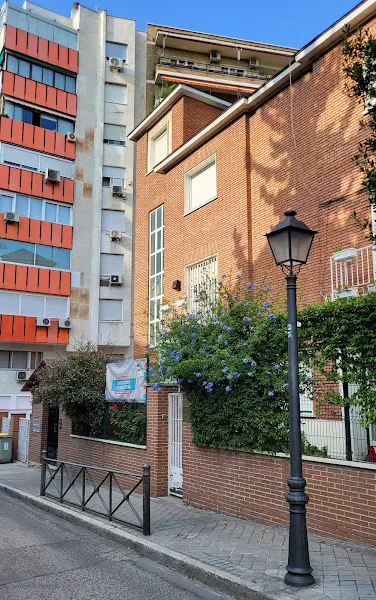 Micos Mi Primer Cole - Guardería en Madrid - foto 3