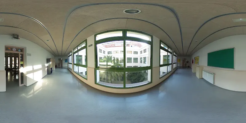 Escola Els Llorers - Colegio público en Barcelona - foto 3