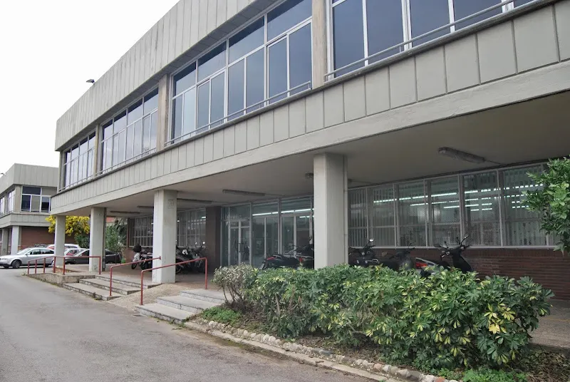 Instituto Mare de Déu de la Mercè - Escuela secundaria en Barcelona - foto 2