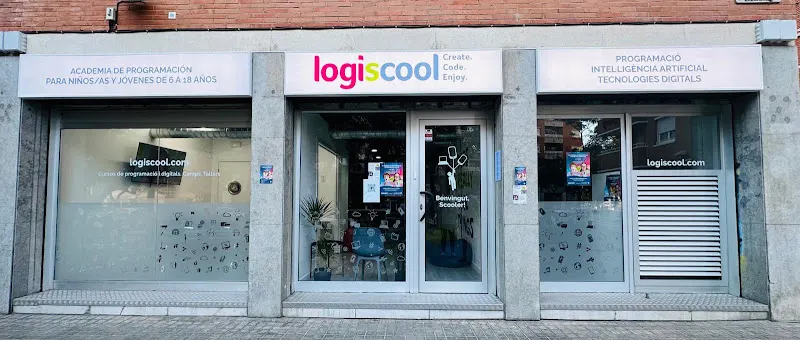 Logiscool Barcelona Les Corts - Escuela de programación para niños/as y jóvenes de 6 a 18 años.