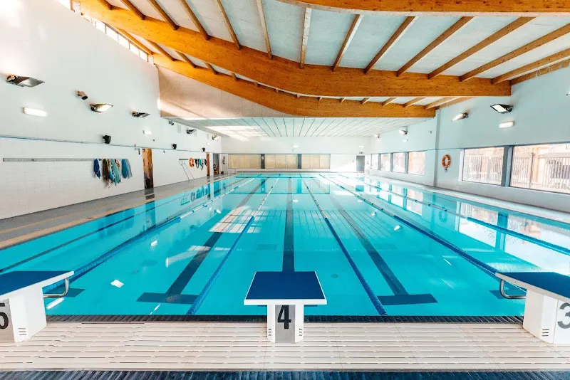 Escola pia de Sarrià FP - Escuela en Barcelona - foto 2