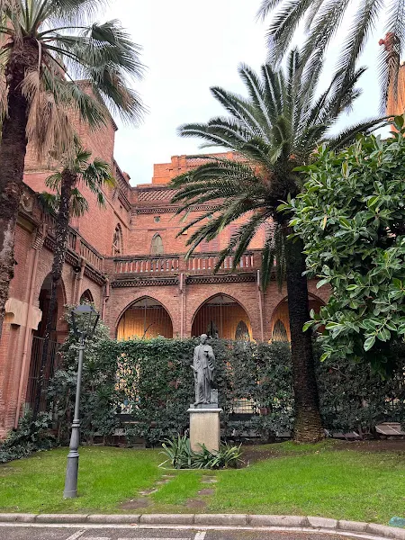 Collège Des Thérésiennes - Escuela secundaria en Barcelona - foto 2