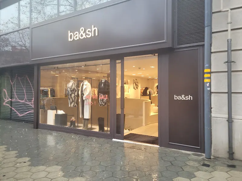 BHS la tienda - Instituto de secundaria en Barcelona - foto 2