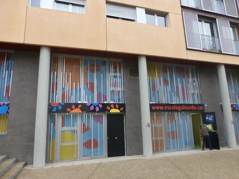 Escola Guinardó - Escuela primaria en Barcelona - foto 2