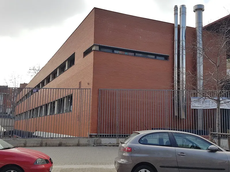 Escola Torrent de Can Carabassa - Institución educativa en Barcelona - foto 2