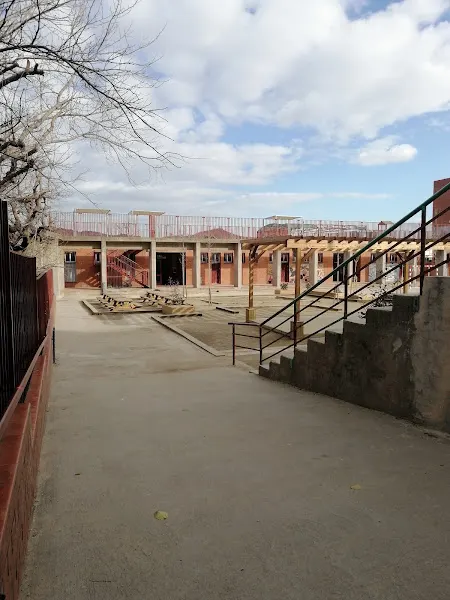 Instituto Escuela Mirades