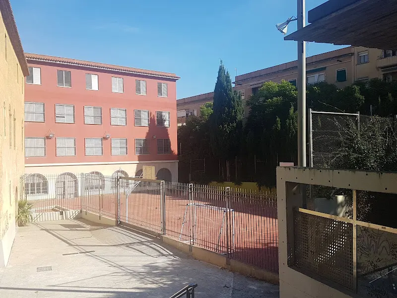 Instituto Público Manuel Carrasco Formiguera