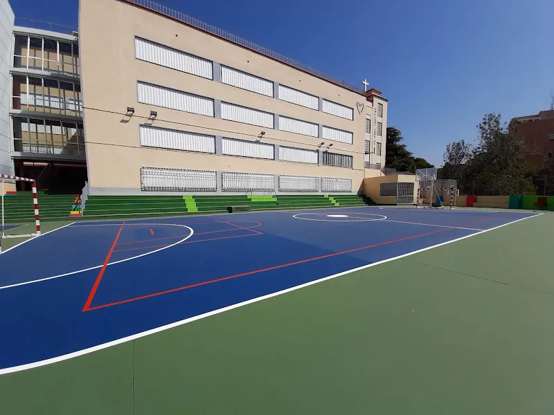 Col·legi Amor de Dios - Escuela católica en Barcelona - foto 2