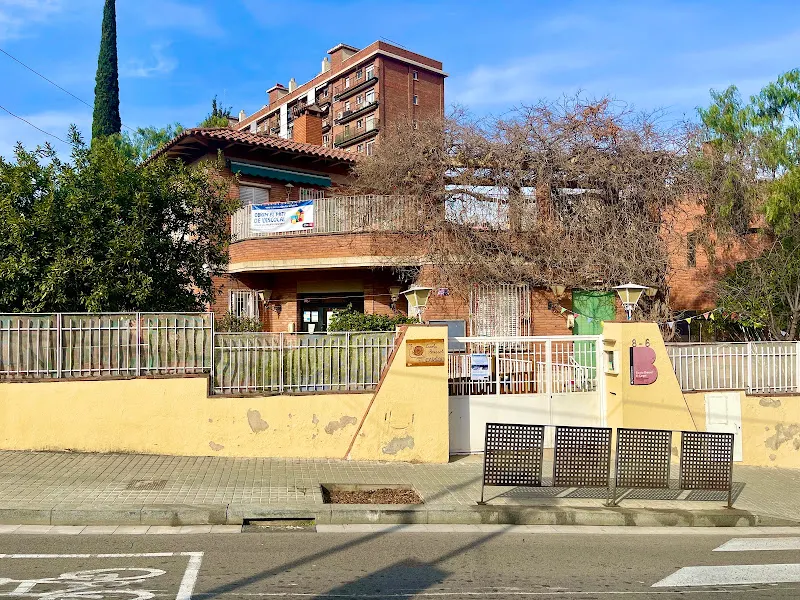 Guardería municipal El Cargol - Jardín de infancia en Barcelona - foto 2
