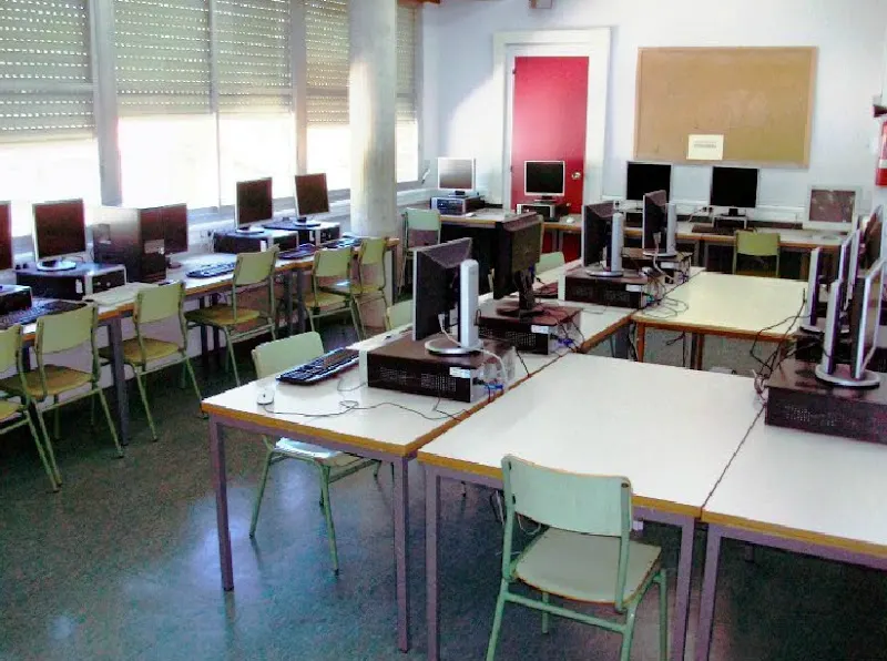 Instituto Flos i Calcat