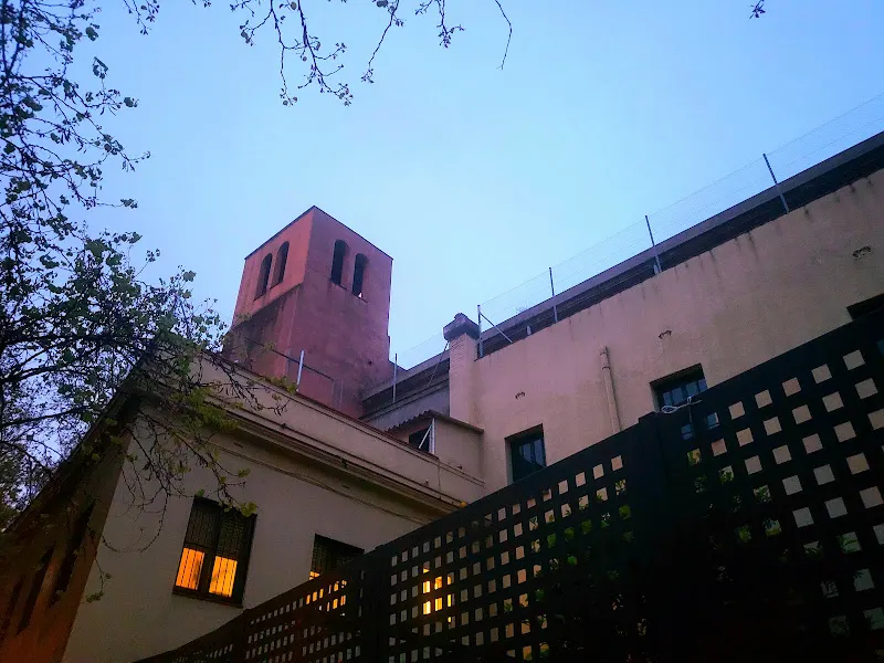 Colegio Santísima Trinidad - Colegio privado en Barcelona - foto 2