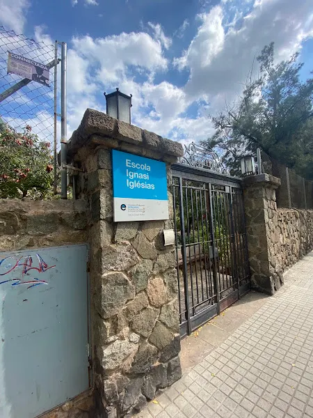 Escuela Municipal Ignacio Iglésias - Colegio público en Barcelona - foto 2