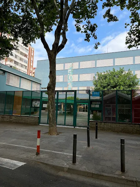 Escuela "Els Porxos"