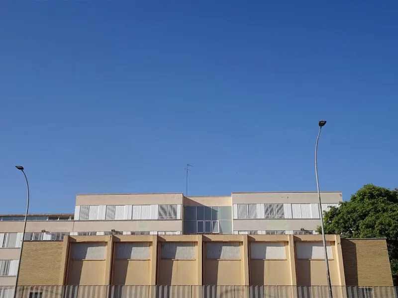 arcades del cid - Instituto de secundaria en Valencia - foto 2