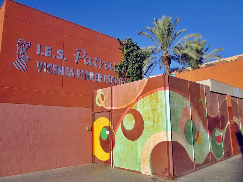 IES Patraix - Vicenta Ferrer Escrivà - Instituto de secundaria en Valencia - foto 2