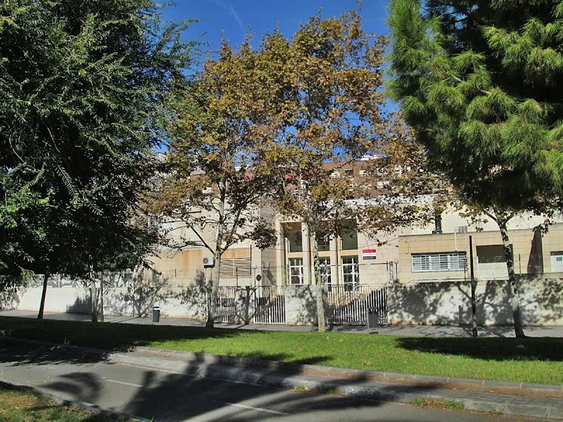 CEIP Tomás de Villarroya - Colegio público en Valencia - foto 3