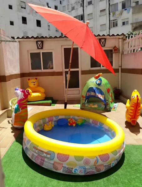 Les Formiguetes Madre De Día - Centro educativo en Valencia - foto 2