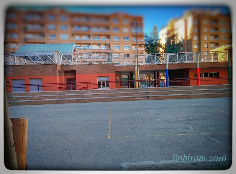 CEIP San Pedro - Colegio público en Valencia - foto 2