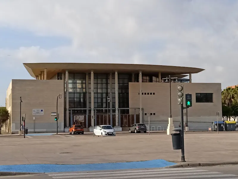 IES Isabel de Villena - Instituto de secundaria en Valencia - foto 3