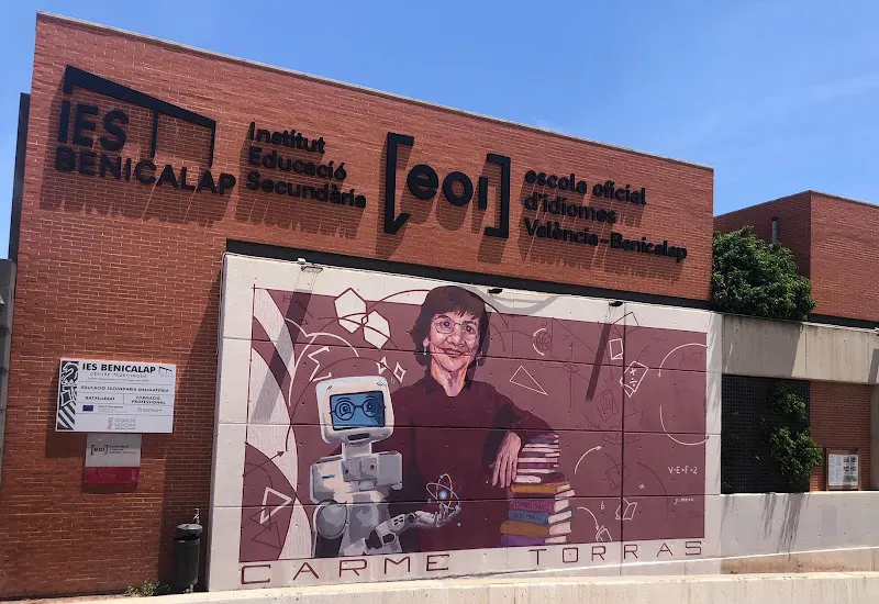 IES Benicalap - Instituto de secundaria en Valencia - foto 2