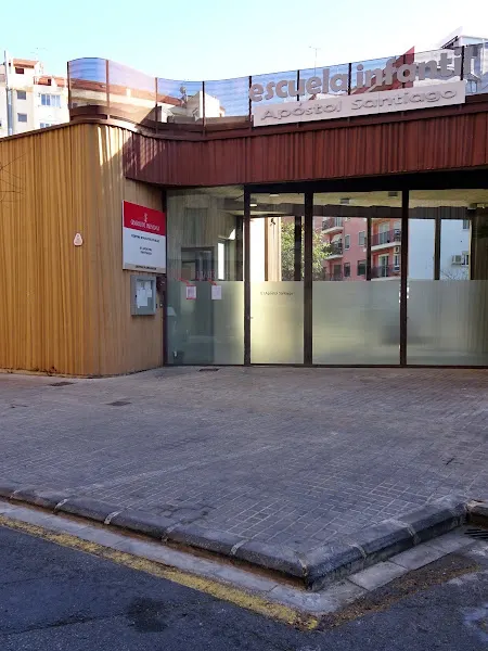 Escuela Infantil Apóstol Santiago - Colegio público en Valencia - foto 2