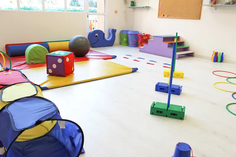Escuela Infantil Siglo XXI Jardín de Serrería - Guardería en Valencia - foto 2