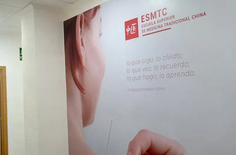 Escuela Superior de Medicina China Valencia - Valencia