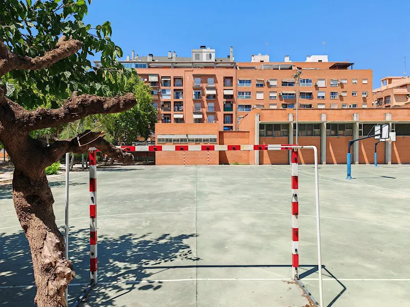 I.E.S. José Ballester - Instituto de secundaria en Valencia - foto 2